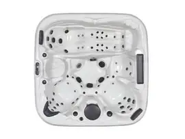 Energieeffizienter Outdoor-Whirlpool Kodiak Green mit LED-Beleuchtung