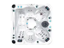 Outdoor-Whirlpool Solace für 5 Personen – Luxuriöser Außenwhirlpool mit Platz für bis zu fünf Personen, perfekt für Entspannung und Wellness.