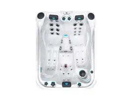 Outdoor-Whirlpool Soulmate für 3 Personen – Luxuriöser Whirlpool für drei Personen, ideal für entspannende Momente im eigenen Garten.
