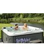 Ozon-Wasseraufbereitung des Outdoor-Whirlpools Desire – Innovatives Ozon-System für hygienisches und sauberes Wasser im Whirlpool Außenbereich.