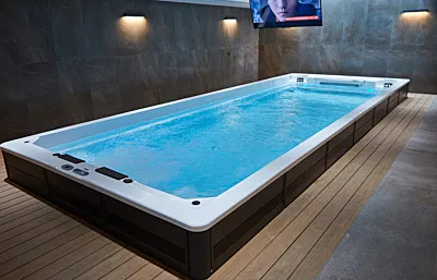 Neu bei Fonteyn: Große Swim-Spas mit 3 Meter Breite und bis zu 12 Meter Länge